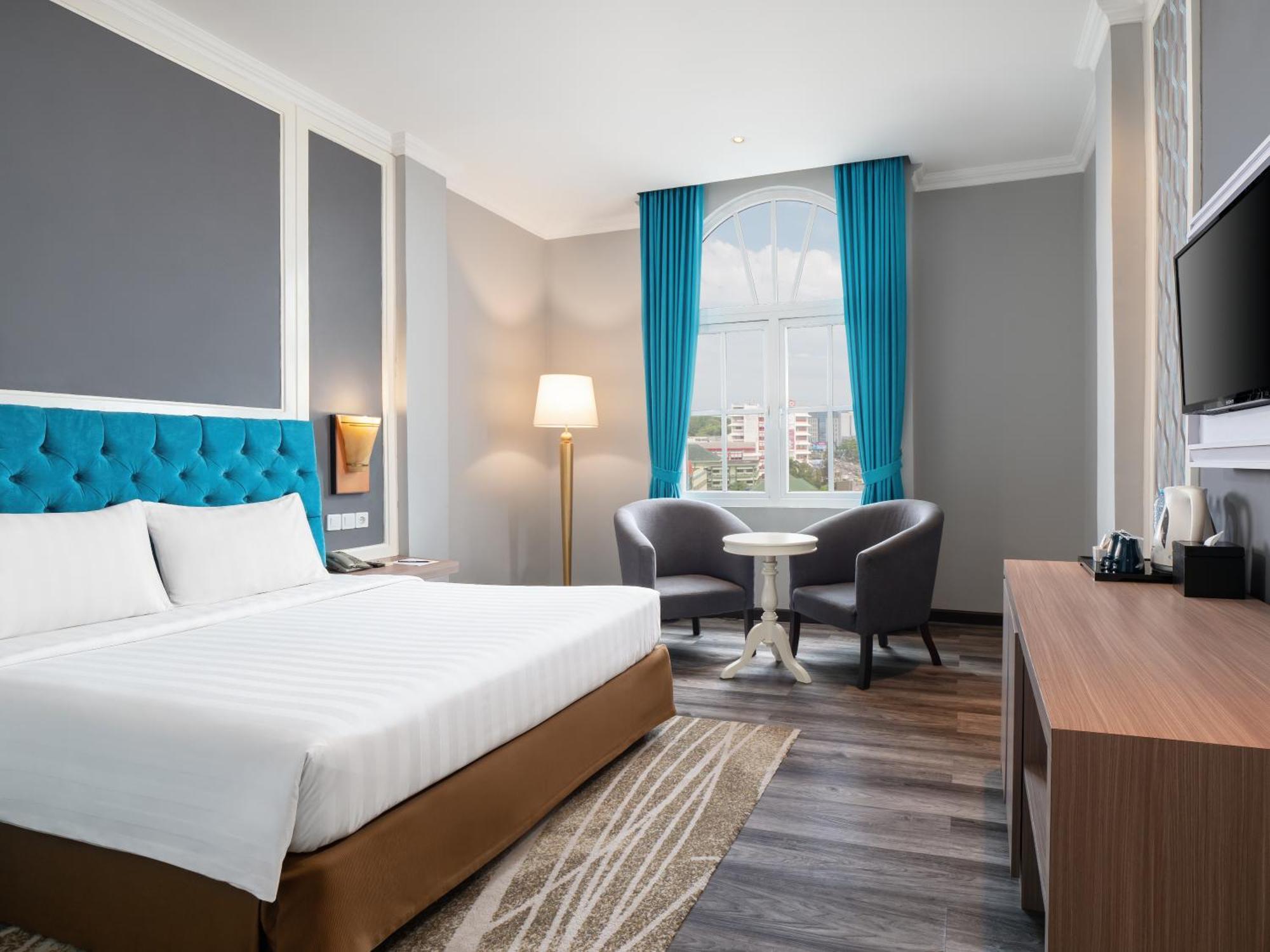 Luminor Hotel Palembang By Wh Free Massage 10 Minutes Esterno foto
